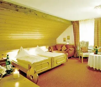 Bavaria Biohotel Garmisch-Partenkirchen 4*,